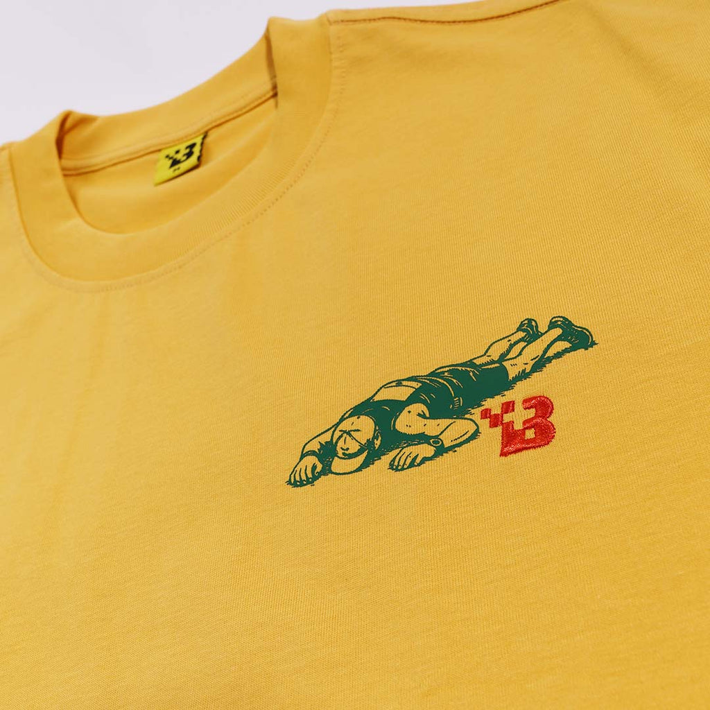 Graphic Tee "On Ground" - Mustard